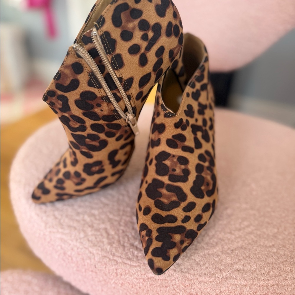Leopard Print Ankle booties